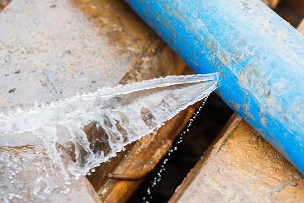 leaking pipe quick fixes
