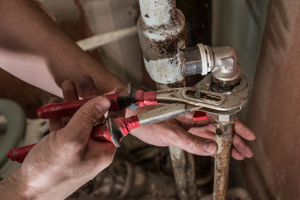 fixing rusty pipes