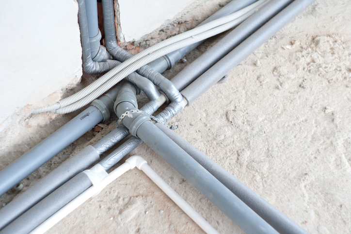 Are Your Pipes Too Old? Signs You Need Repiping Services
